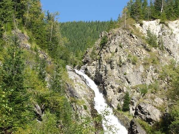 Cascada Moara Dracilor cascada moara dracilor